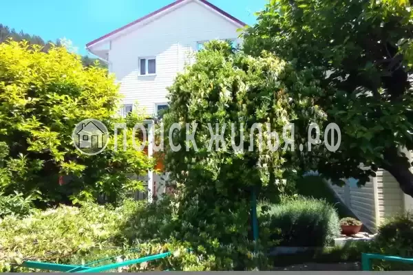 «Бирюзовая бездна», Лазаревское