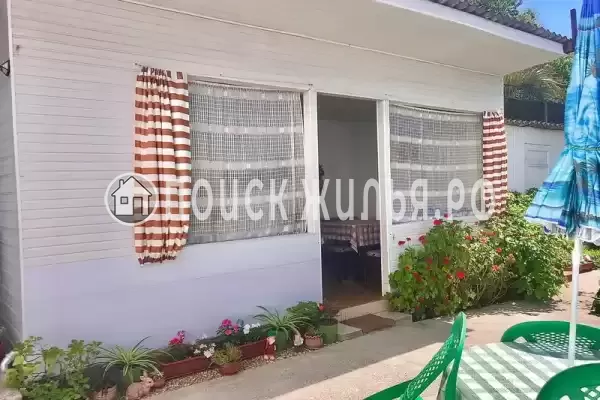 «У Елены», Лоо