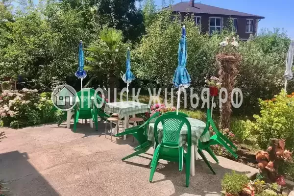 «У Елены», Лоо