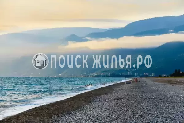 Частный сектор «Коттедж под ключ Friends», Пицунда