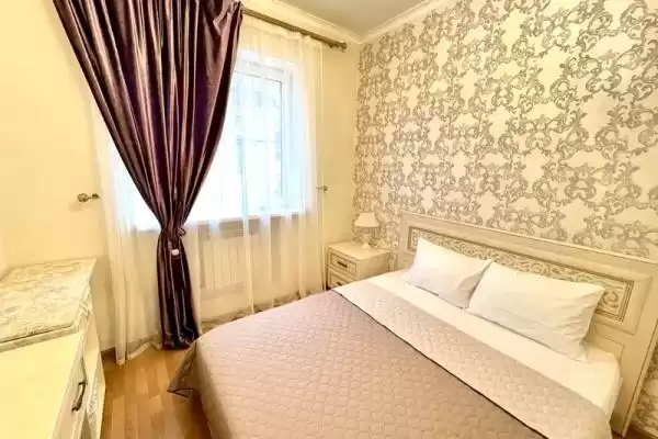 Квартира «С садом и балконом» Квартира «С садом и балконом»
