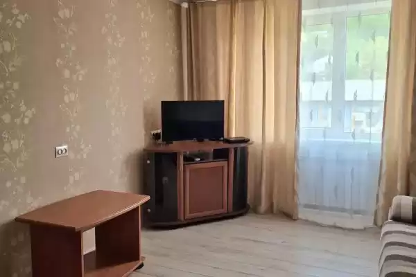 Квартира «В небуге» Квартира «В небуге»