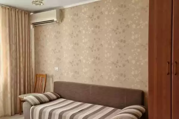 Квартира «В небуге» Квартира «В небуге»