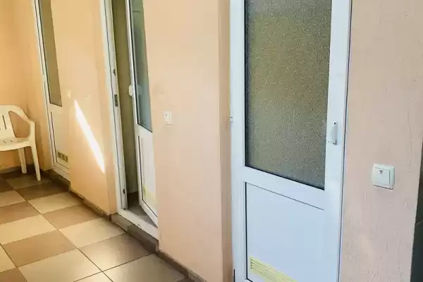Частный сектор «Дом под ключ в центре для семьи или 9 11 человек» Частный сектор «Дом под ключ в центре для семьи или 9 11 человек»