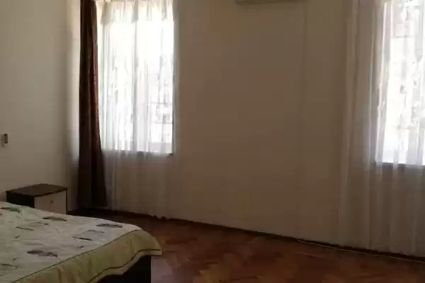 Частный сектор «Частный дом Гюэнос» Частный сектор «Частный дом Гюэнос»