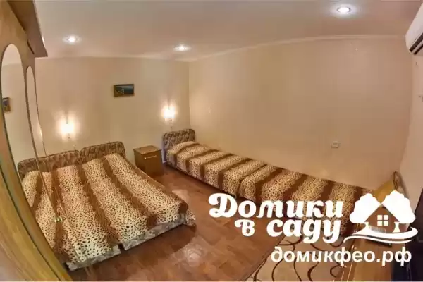 Гостевой дом «Домики в саду» Гостевой дом «Домики в саду»