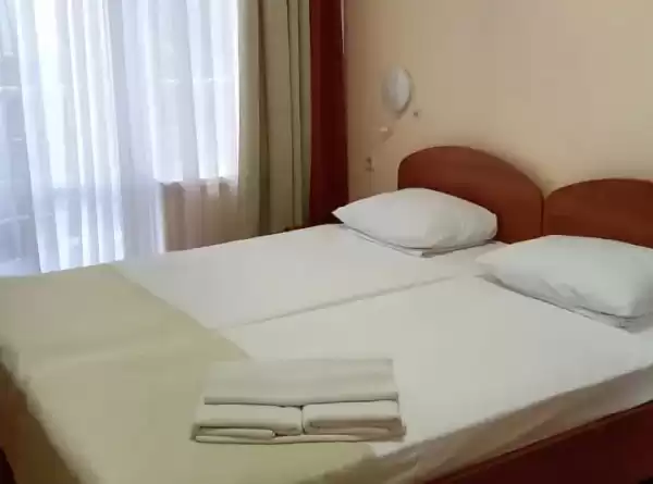 Гостиница «Роялта» Гостиница «Роялта»