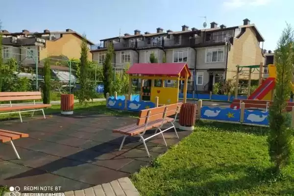 Частный сектор «Таунхаус 100 метров от моря» Частный сектор «Таунхаус 100 метров от моря»