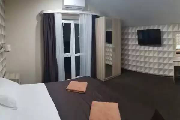 Гостиница «Summer House» Гостиница «Summer House»