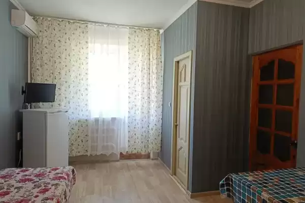 Гостевой дом «На самбурова 102» Гостевой дом «На самбурова 102»