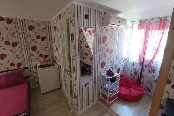 Гостевой дом, ул.Зерновская, д.13 Гостевой дом, ул.Зерновская, д.13