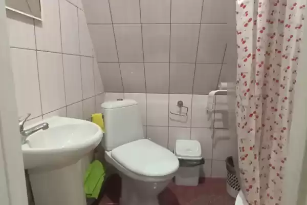 Гостевой дом, ул.Зерновская, д.13 Гостевой дом, ул.Зерновская, д.13