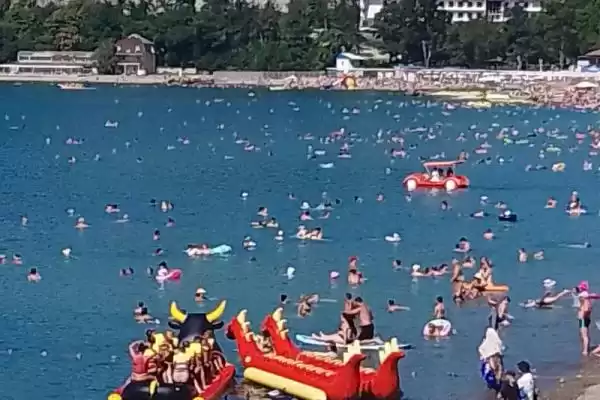 Частный сектор «Апартаменты с видом на море» Частный сектор «Апартаменты с видом на море»