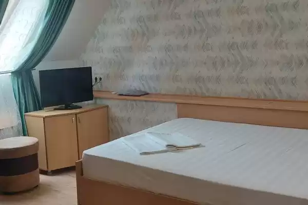 Отель «Эмигрант» Отель «Эмигрант»