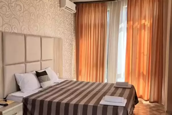Гостиница «Leоna» Гостиница «Leоna»