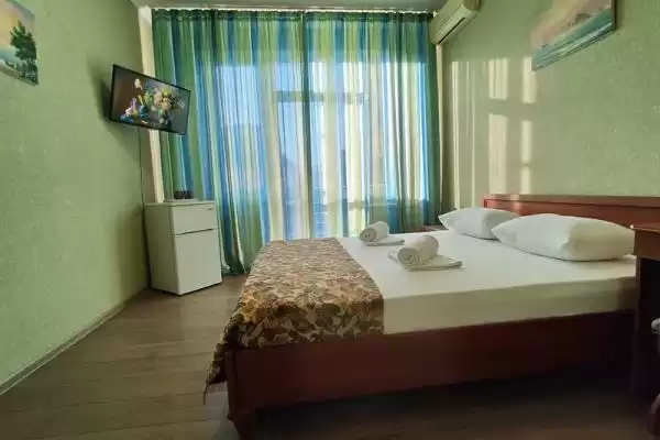 Отель «Крокус» Отель «Крокус»