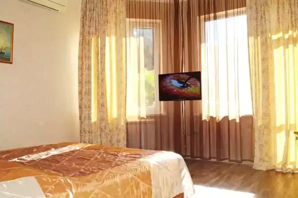 Отель «Крокус» Отель «Крокус»