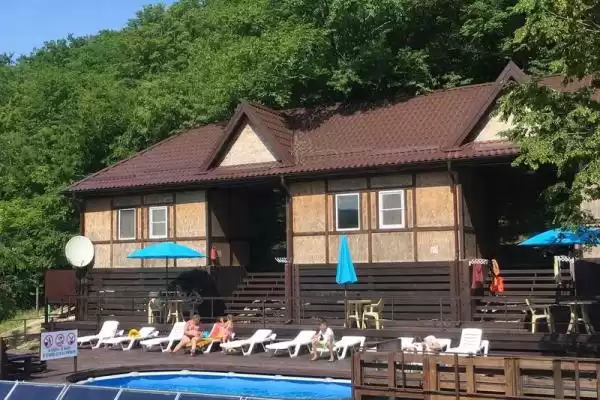 База отдыха «Затерянный рай» База отдыха «Затерянный рай»
