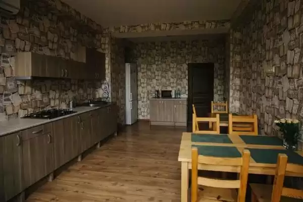 Отель «Айсберг» Отель «Айсберг»