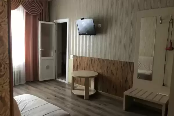 Гостевой дом «С дельфинами корп.1» Гостевой дом «С дельфинами корп.1»