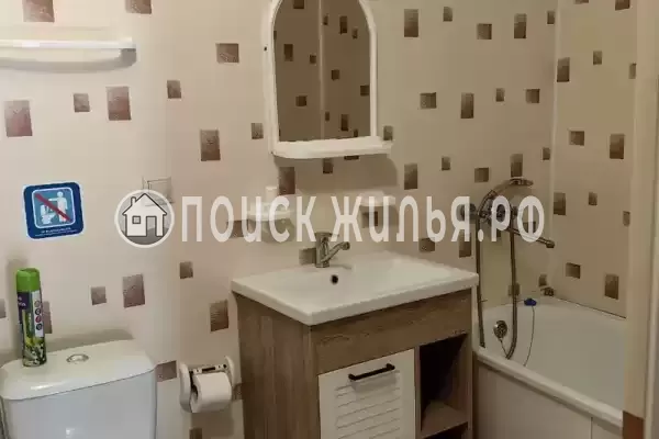 Частный сектор «Зеленый дом с бассейном»