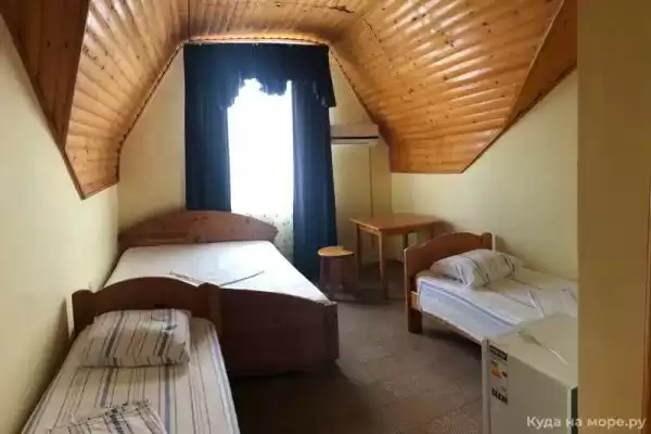 Гостевой дом «Molodezhnyyhouse» Гостевой дом «Molodezhnyyhouse»