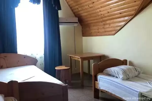 Гостевой дом «Molodezhnyyhouse» Гостевой дом «Molodezhnyyhouse»