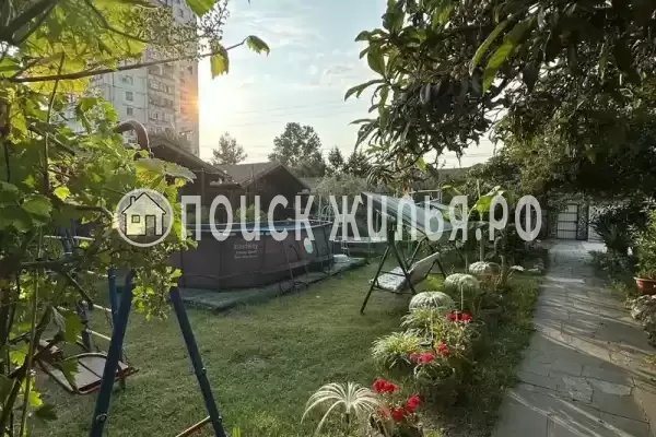Гостевой дом «Л.Е.В.» Гостевой дом «Л.Е.В.»