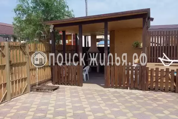 Частный сектор «Коттедж на Клубничной»