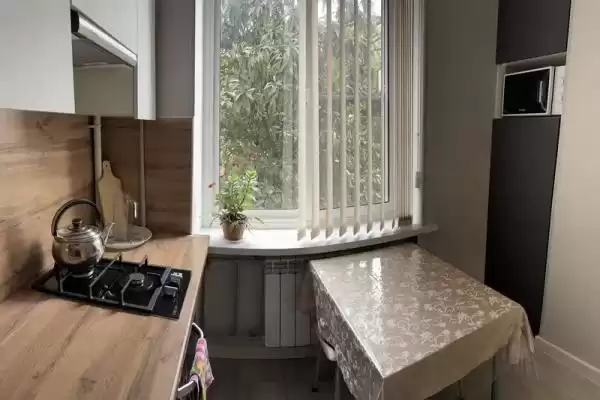 Квартира, ул.Ялтинская, д.10 Квартира, ул.Ялтинская, д.10