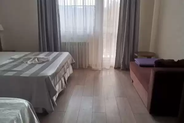 Отель «Капри» Отель «Капри»