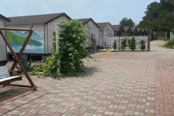 База отдыха «Гранат» База отдыха «Гранат»