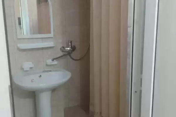 Гостевой дом, ул.Уютная, д.8 Гостевой дом, ул.Уютная, д.8