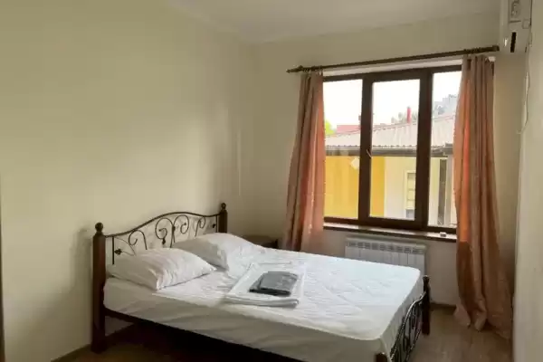 Гостевой дом, ул.Курзальная, д.13 Гостевой дом, ул.Курзальная, д.13