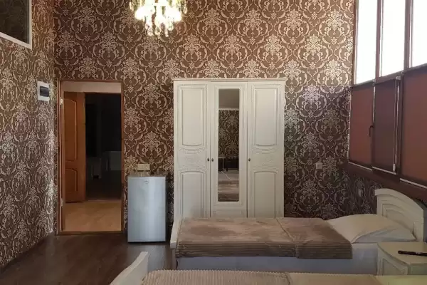 Гостевой дом, ул.Бубнова, д.18 Гостевой дом, ул.Бубнова, д.18