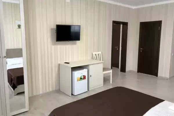 Отель «Mandarin Hotel» Отель «Mandarin Hotel»