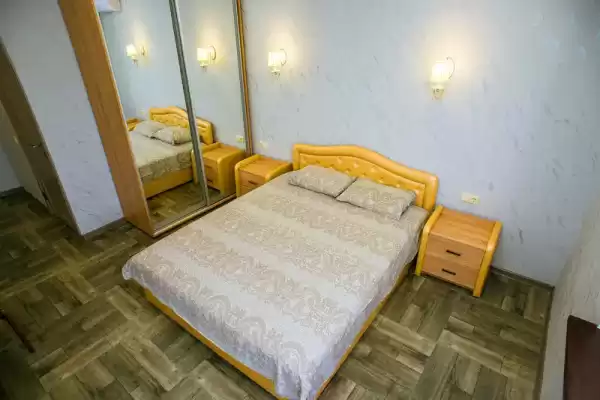 Отель «Golden Plaza» Отель «Golden Plaza»