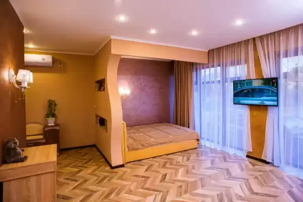 Отель «Golden Plaza» Отель «Golden Plaza»