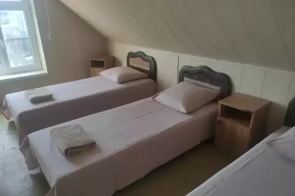 Гостевой дом, ул.Высотная, д.5 Гостевой дом, ул.Высотная, д.5