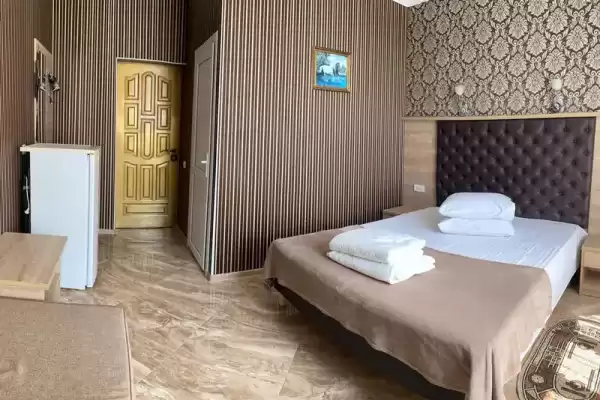 Гостевой дом, ул.Коллективная, д.11 Гостевой дом, ул.Коллективная, д.11