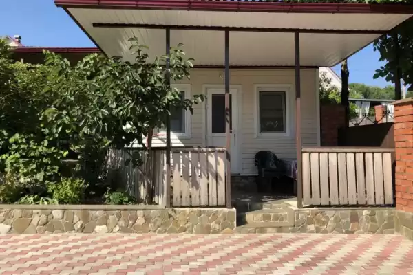 Гостевой дом «Под соснами» Гостевой дом «Под соснами»