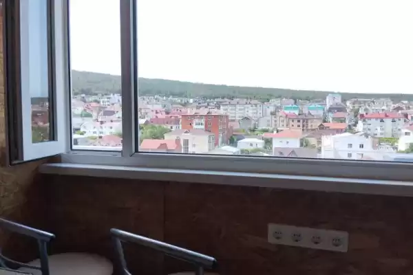Квартира «С видом на город и горы» Квартира «С видом на город и горы»