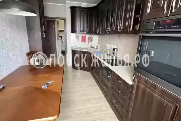 Квартира «Трешка с видом на озеро Смолино»