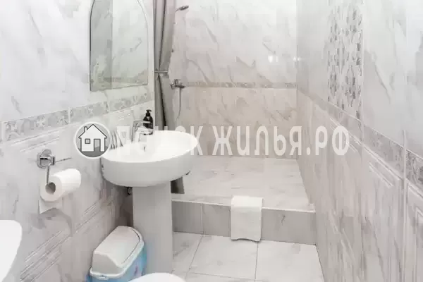 Частный сектор «Таунхаус в центре Геленджика на 8−16 человек» Частный сектор «Таунхаус в центре Геленджика на 8−16 человек»