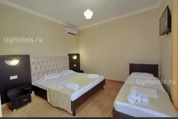 Гостиница «Pavlos»