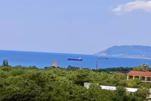 Квартира «С видом на море» Квартира «С видом на море»