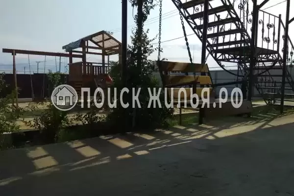 Частный сектор «Дом у моря на Азовской»
