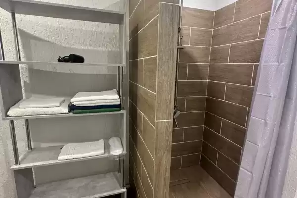 Частный сектор «Отдельный этаж в доме в Сосновом бору»