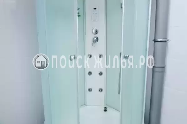 Гостиница «Нефтяник» Гостиница «Нефтяник»