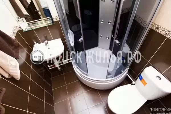 Гостиница «Нефтяник» Гостиница «Нефтяник»